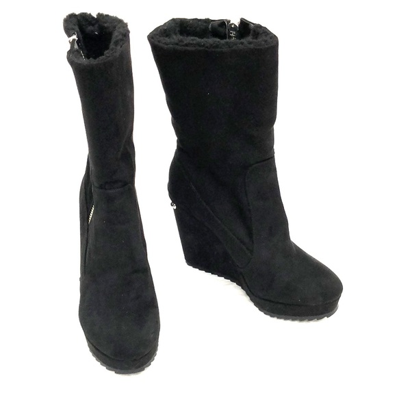 black warm boots